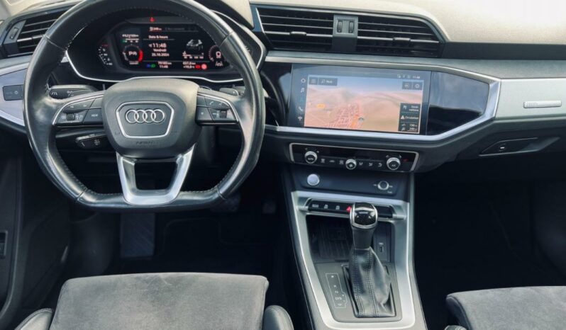 Audi Q3 35 TDI 150 CH S tronic 7 Design Luxe +TO+ATTELAGE+COFFRE ELEC GTIE 12 M complet